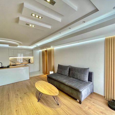 Sea Breeze Apartment Varna Ngoại thất bức ảnh